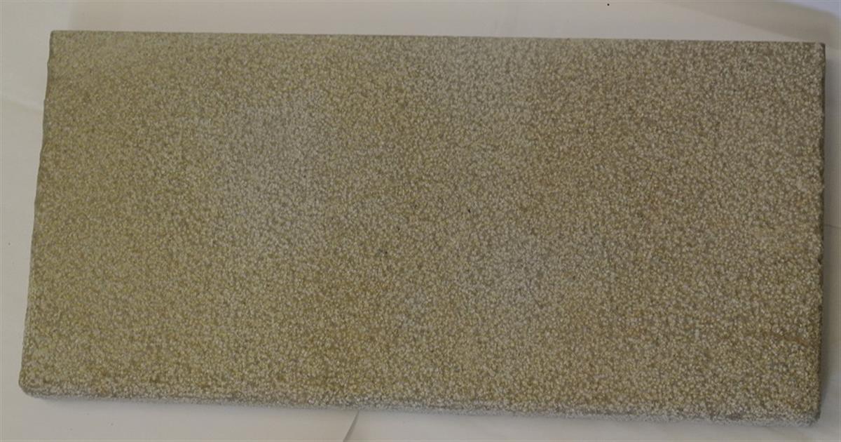Bush hammered Alpina Beige Stone