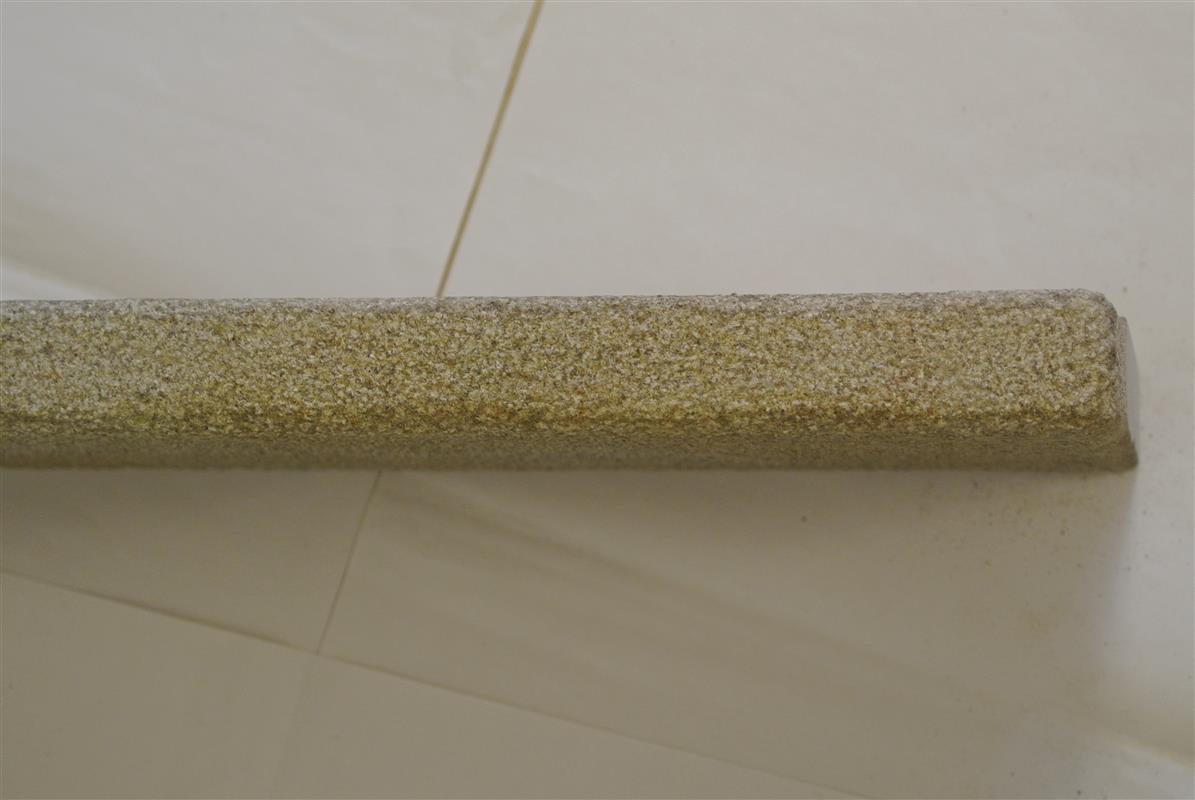 Alpina Beige Stone bush hammered edge