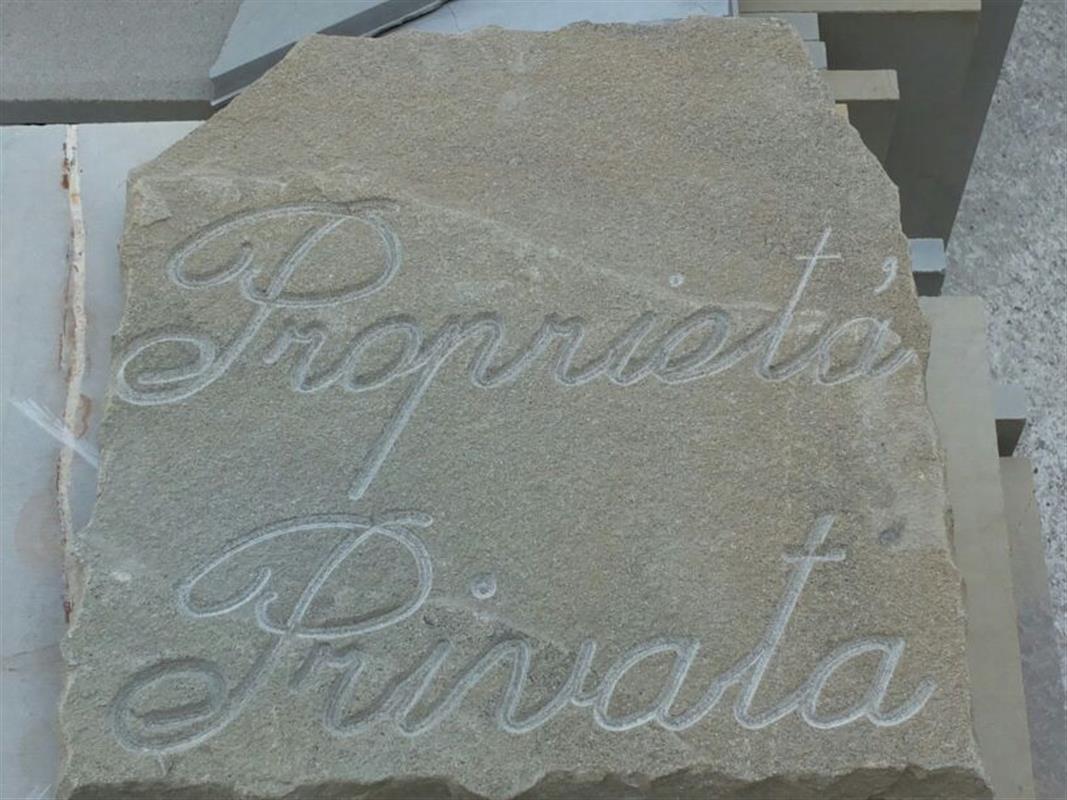Gravure, inscription de nombres ou dessins sur de la Pierre Naturelle sur mesure n°14