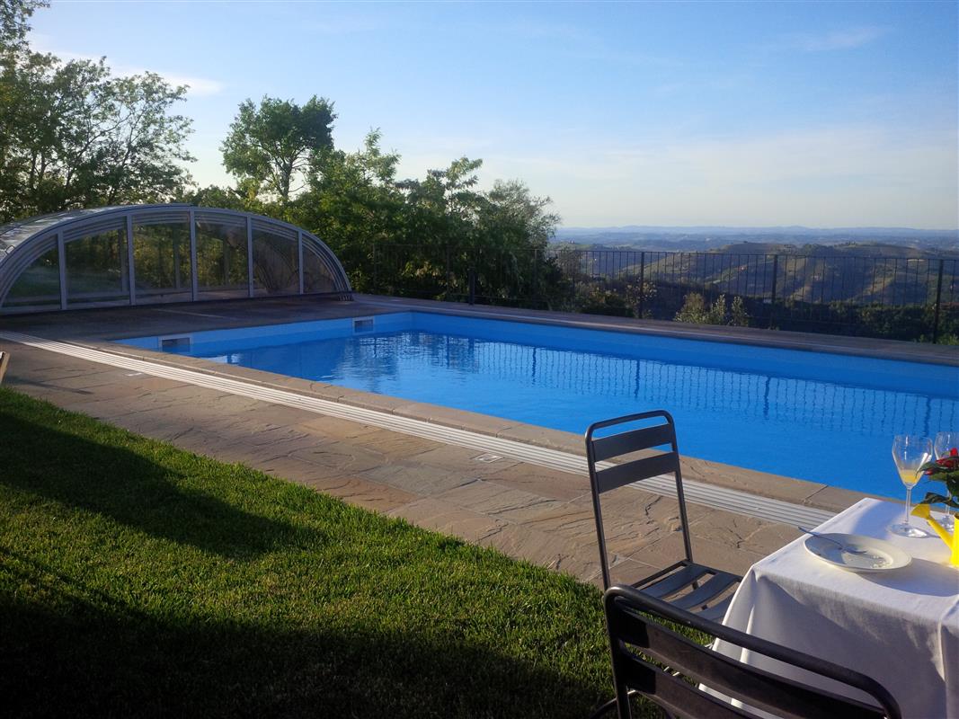 Pavimento e bordo per piscina in Pietra Gaia Naturale n°3