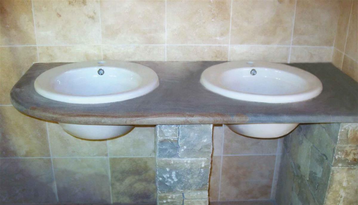 Piano  per lavabo in pietra n°3