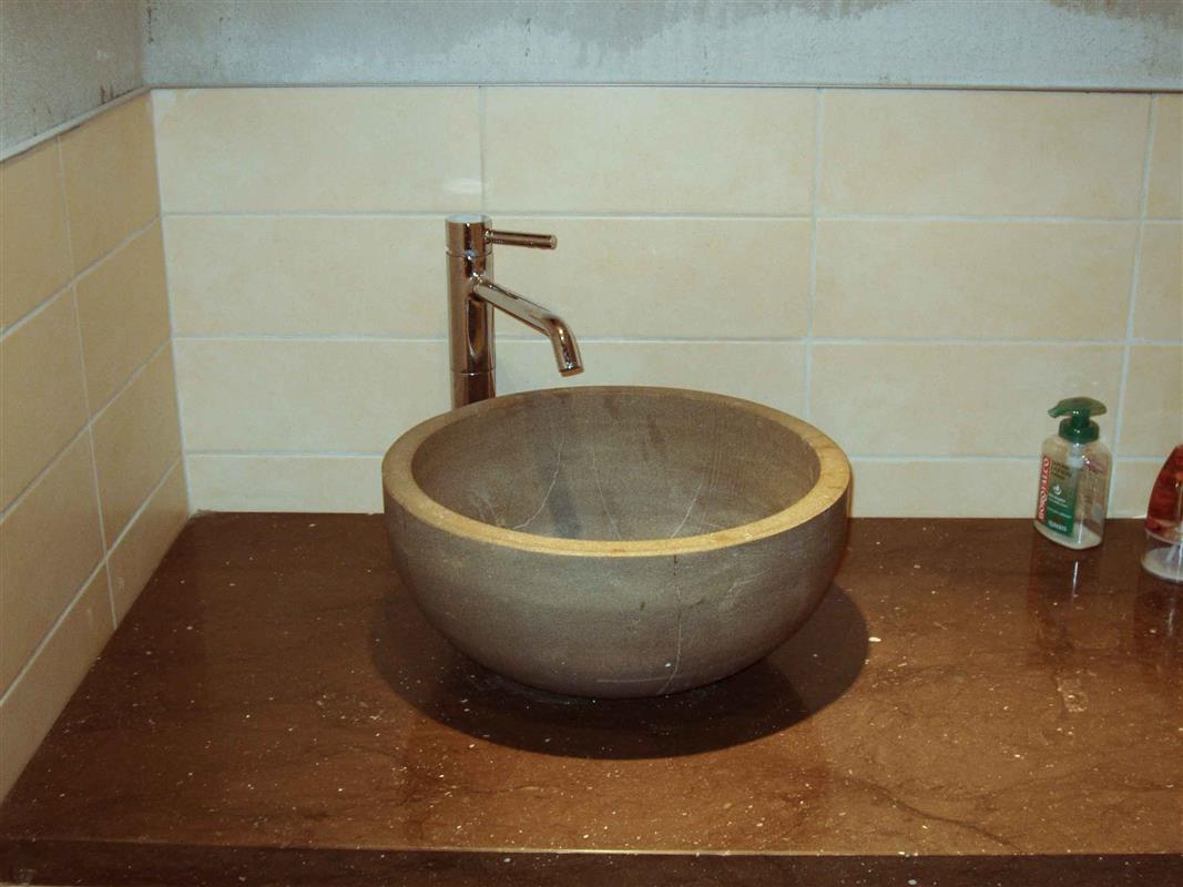 Lavabo in pietra n°2