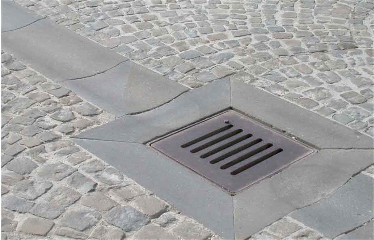 Chiusino in pietra n°3