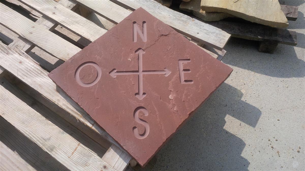 Incisione scritta, numero o disegno in Pietra Naturale su misura n°9