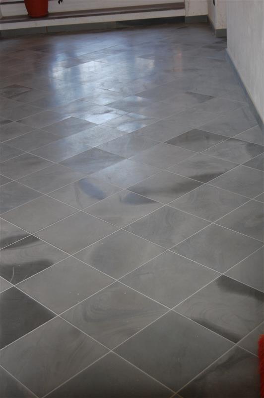 Pavimento interno in Pietra Alpina Naturale n°31