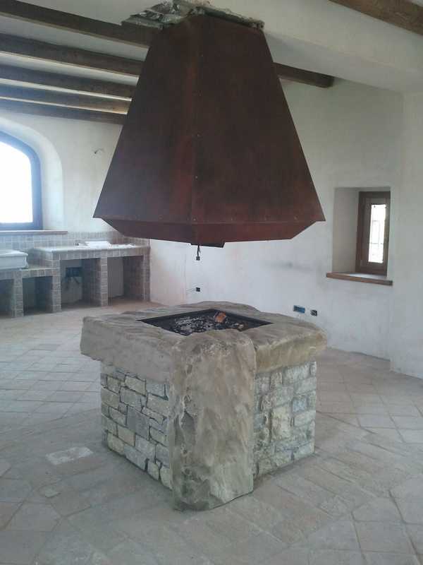 Caminetto in Pietra di Langa Naturale n°12