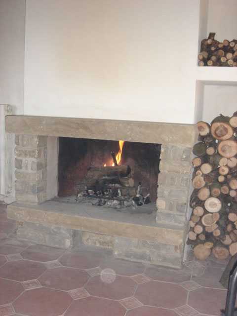 Caminetto in Pietra di Langa Naturale n°21