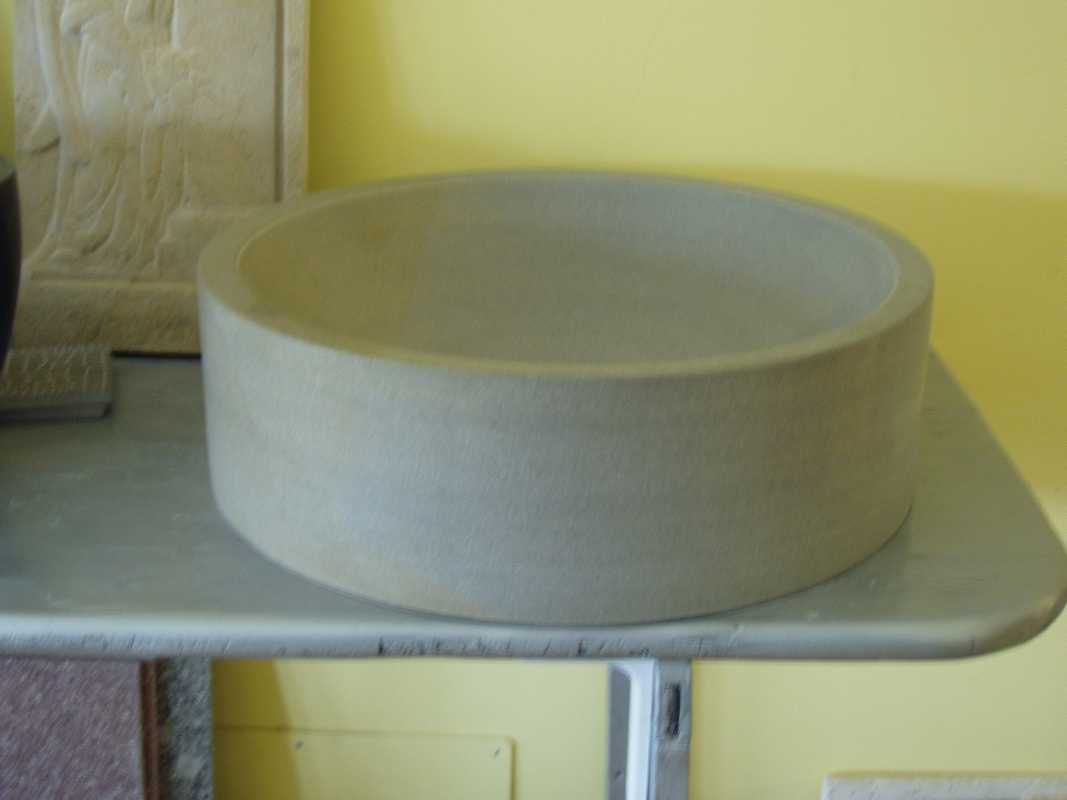 Lavabo per bagno in Pietra di Langa Naturale su misura n°7