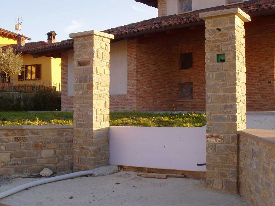 Ingresso in Pietra di Langa n°44