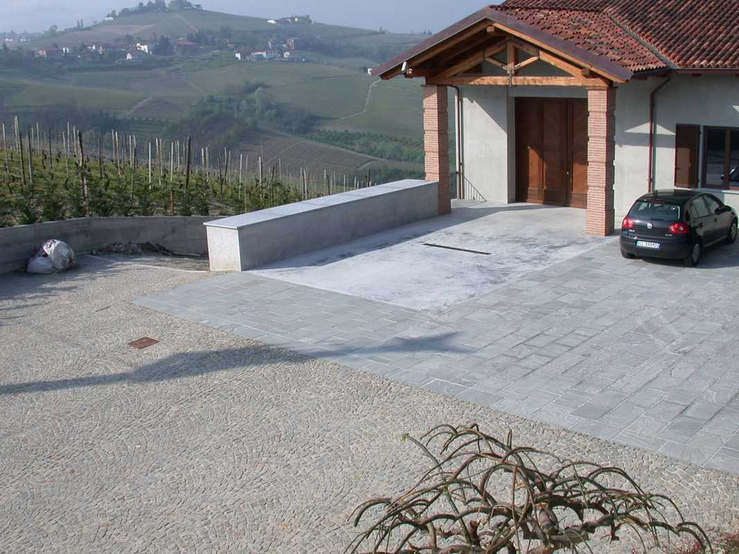 Pavé con tozzetti in Pietra di Langa Naturale n°26