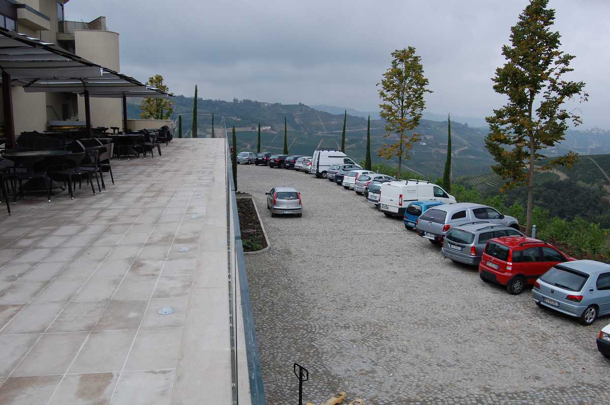 Pavé con tozzetti in Pietra di Langa Naturale n°33