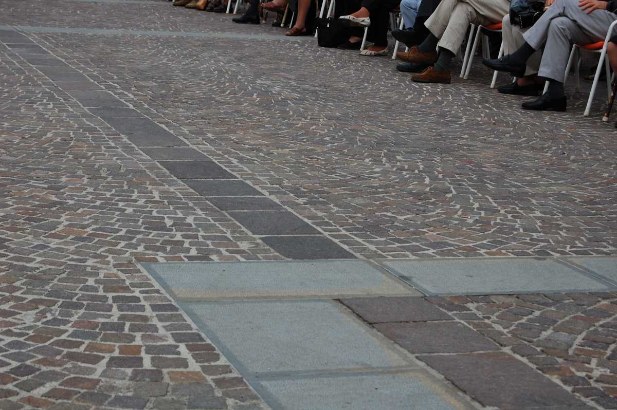 Pavé con tozzetti in Porfido del Trentino Naturale n°43