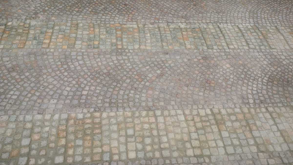 Pavé con tozzetti in Porfido e Luserna naturale n°52