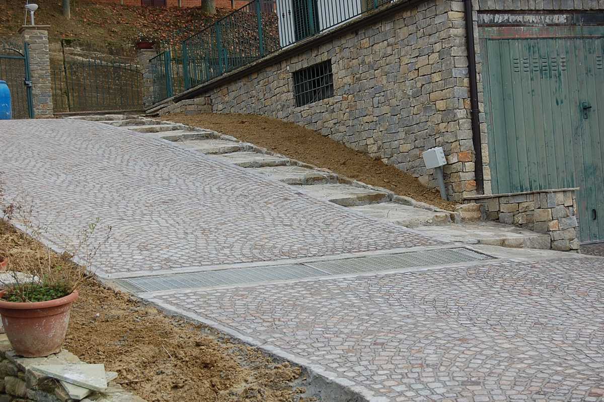 Pavé con tozzetti in Porfido Naturale n°54