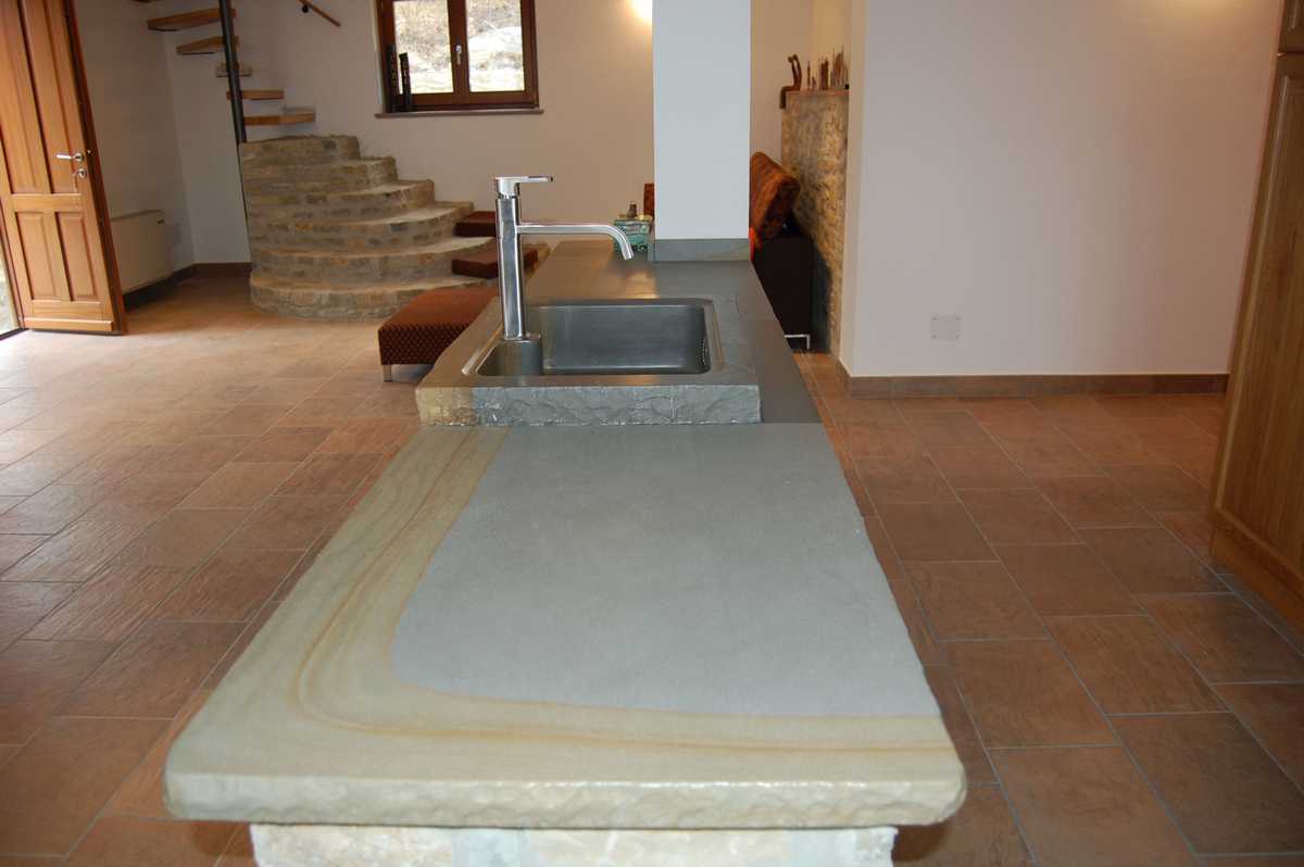Piano per Cucina in Pietra Alpina Naturale su misura n°26